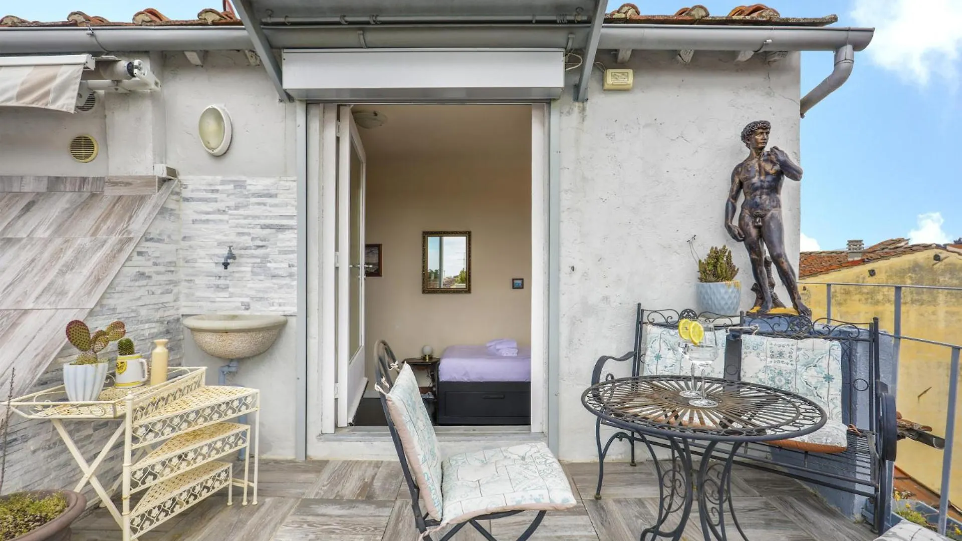 Virgilio - Sweet Dreams In Florence 0*,